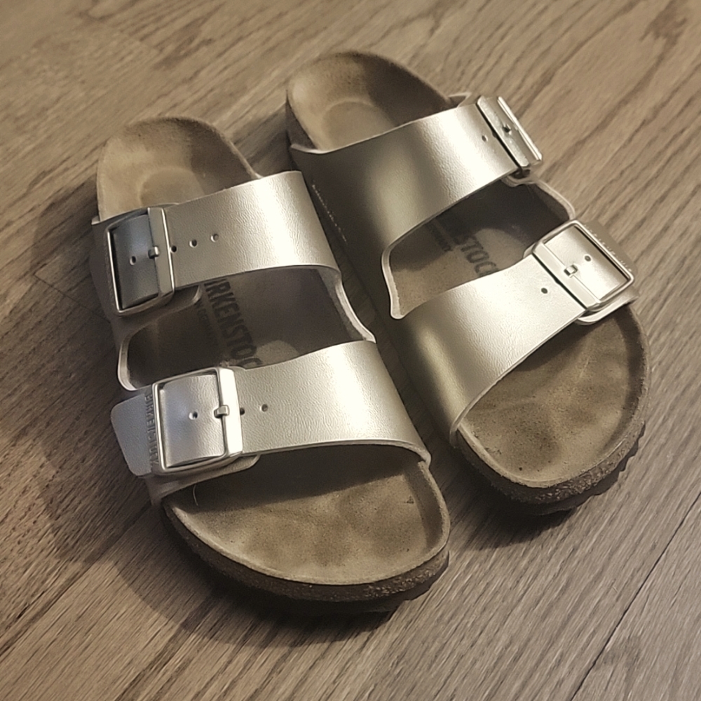 Gold Arizona Birkenstock